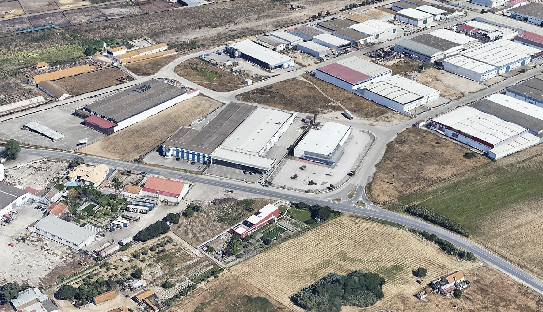 AUTO SOEIRO HEADQUARTERS BUILDING AUCTIONED FOR OVER €2.1 MILLION