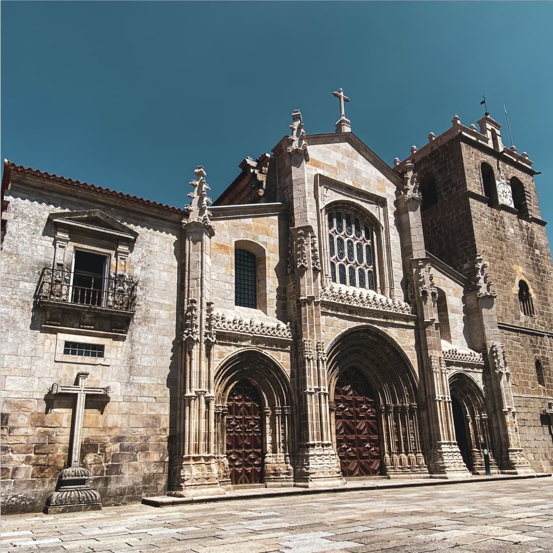 REHABILITACIÓN DE INMUEBLES EN CENTROS HISTÓRICOS
