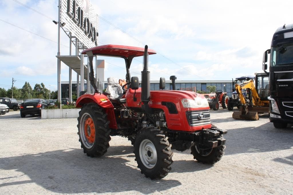 Trator agrícola SF 504 — imagem 1