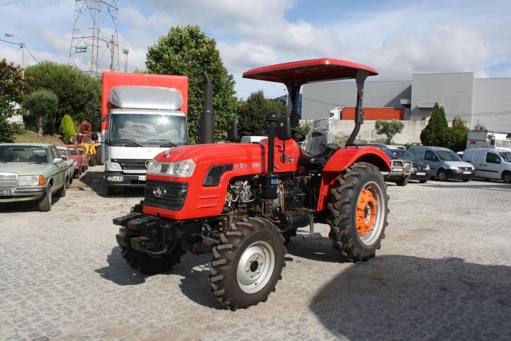 Trator agrícola SF 504 — imagem 3