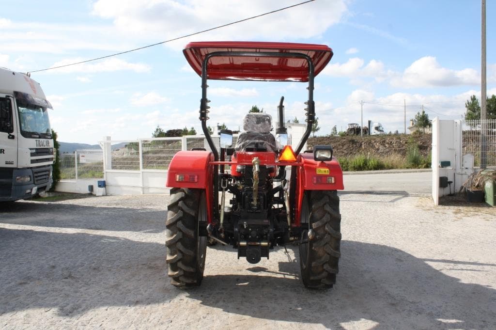 Trator agrícola SF 504 — imagem 5