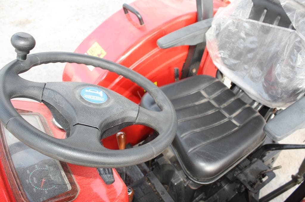 Trator agrícola SF 504 — imagem 9