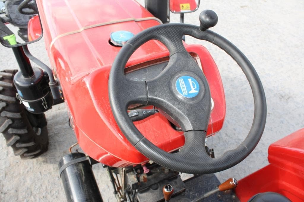 Trator agrícola SF 504 — imagem 8