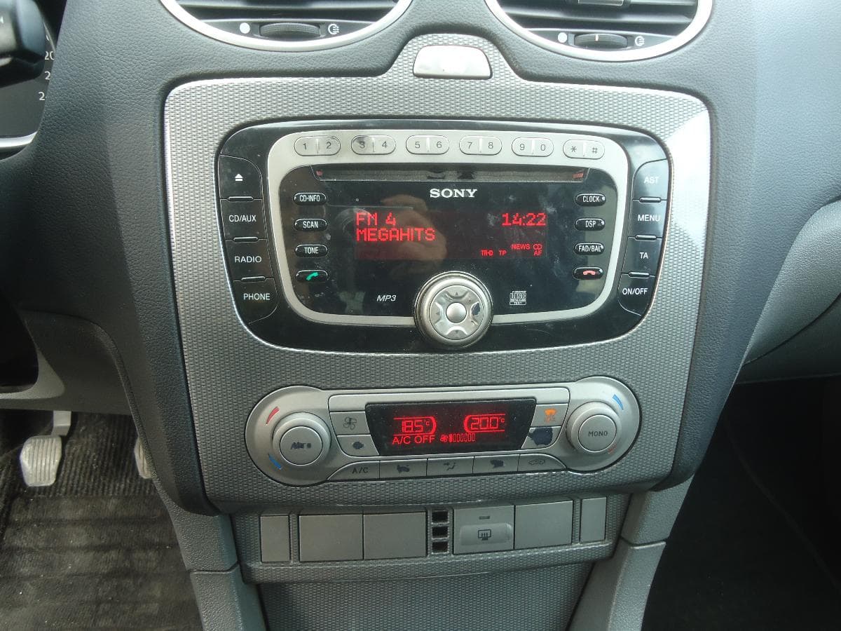 Ford Focus 1.6 TDCI — image 14