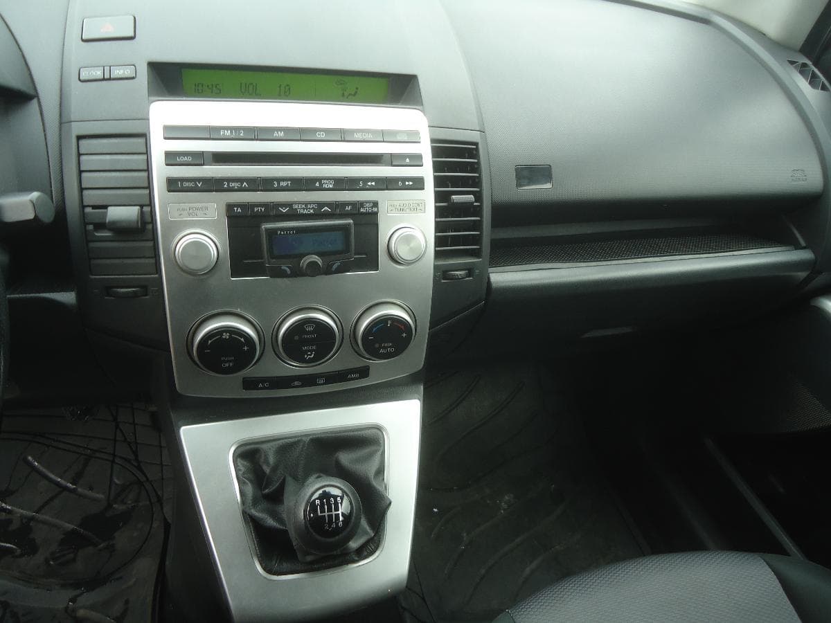 Mazda 5 2.0 · Ano 2006 — imagem 13