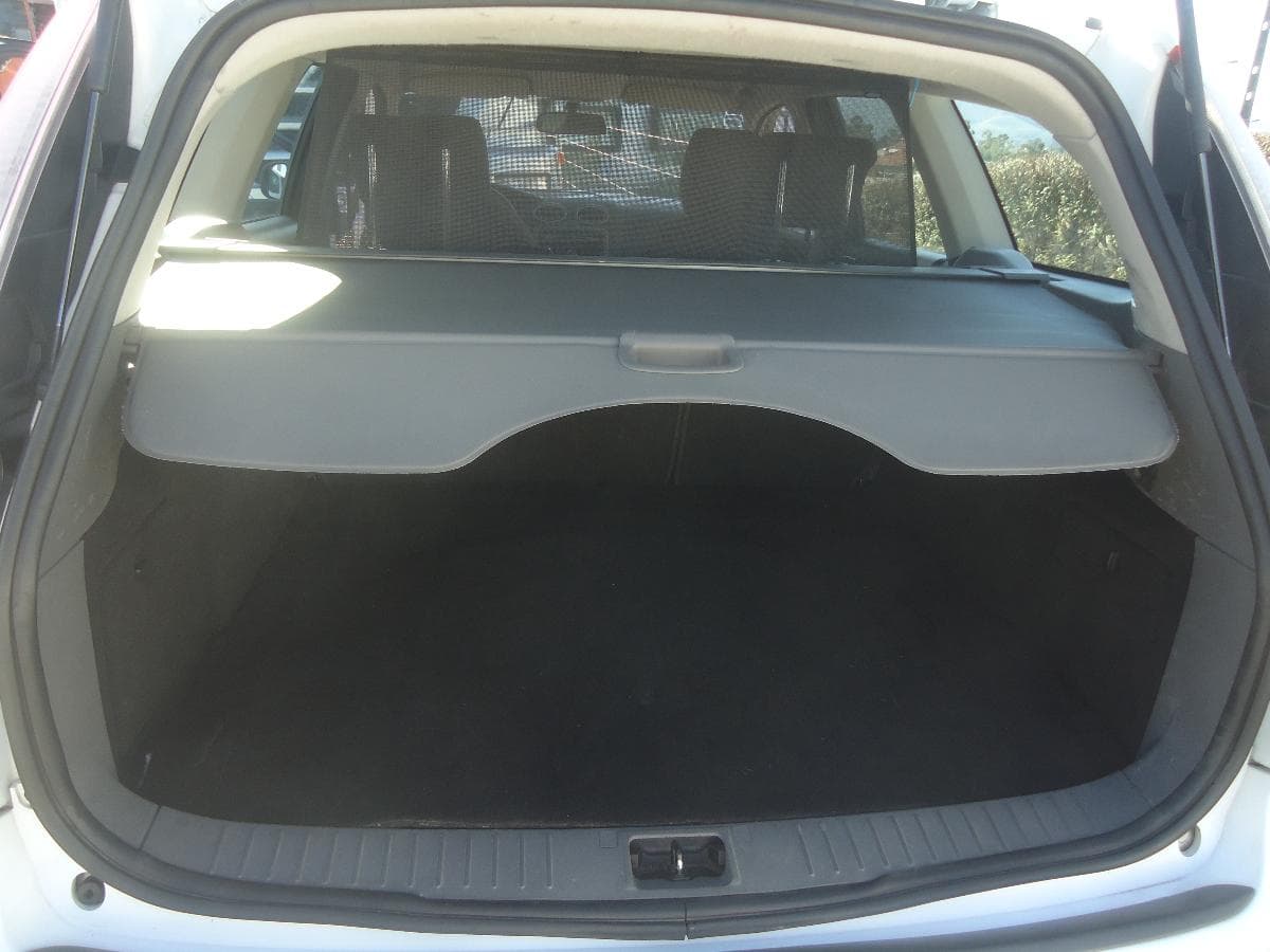 Ford 1.6 TDCI SW · Ano 2009 — imagem 16