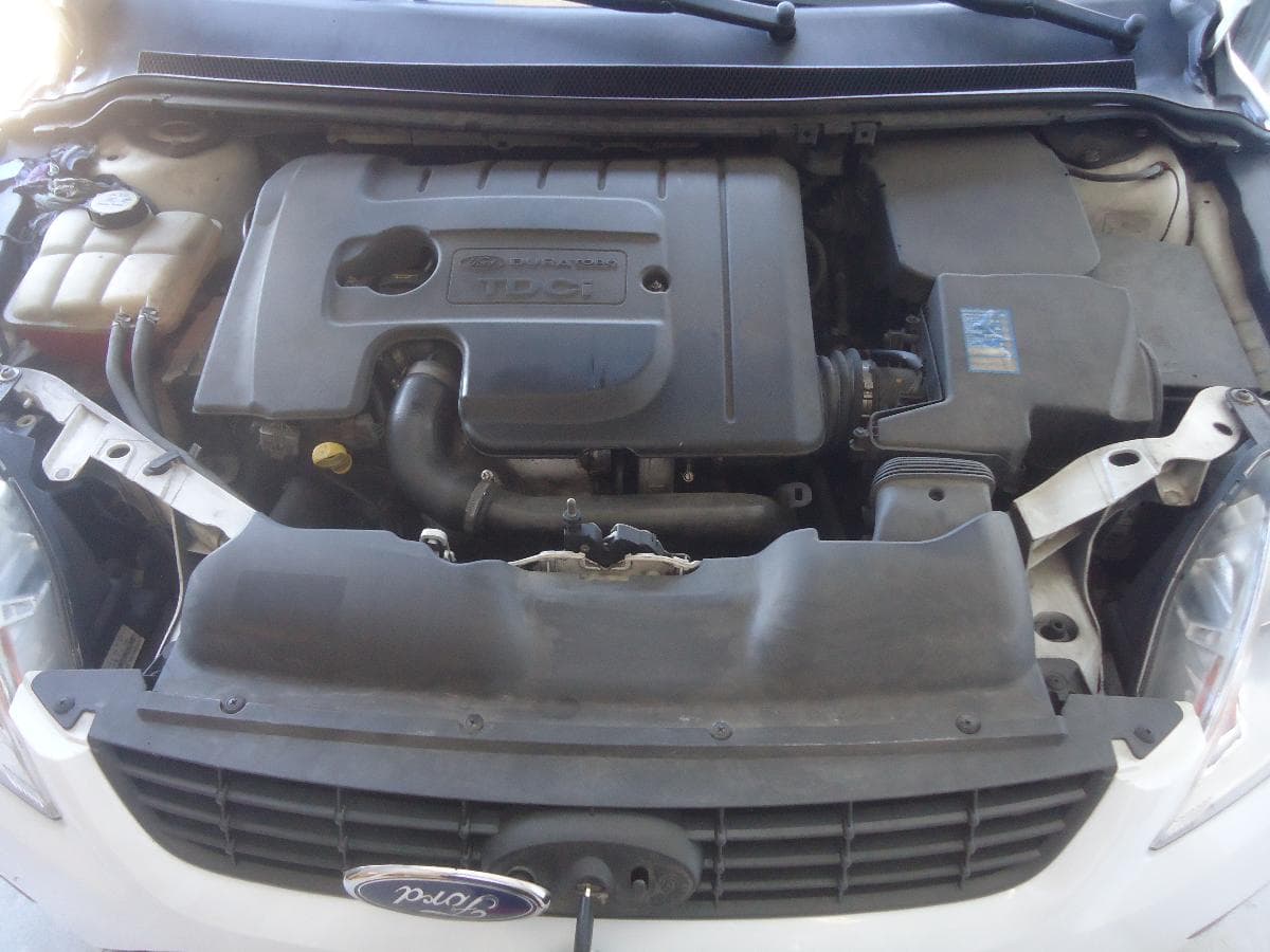 Ford 1.6 TDCI SW · Ano 2009 — imagem 17