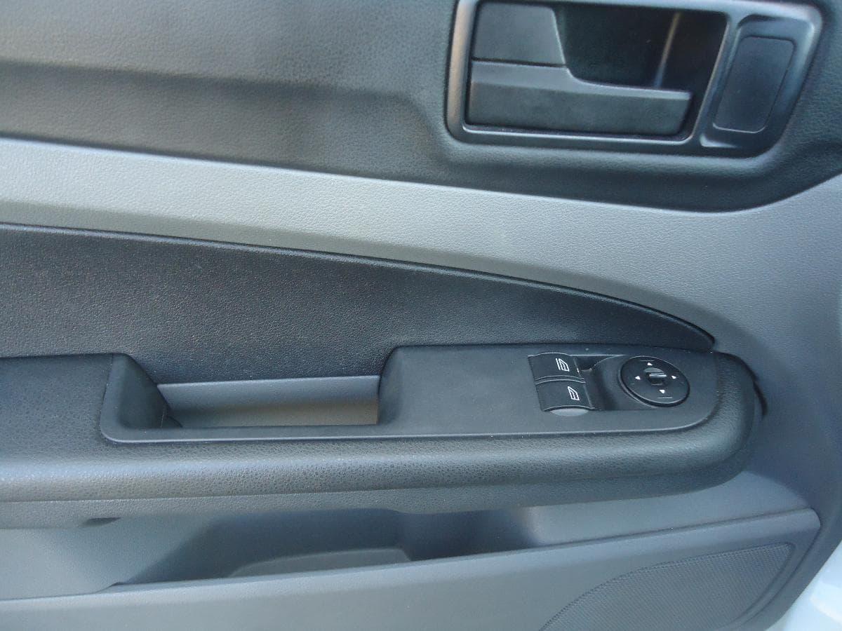 Ford 1.6 TDCI SW · Ano 2009 — imagem 8