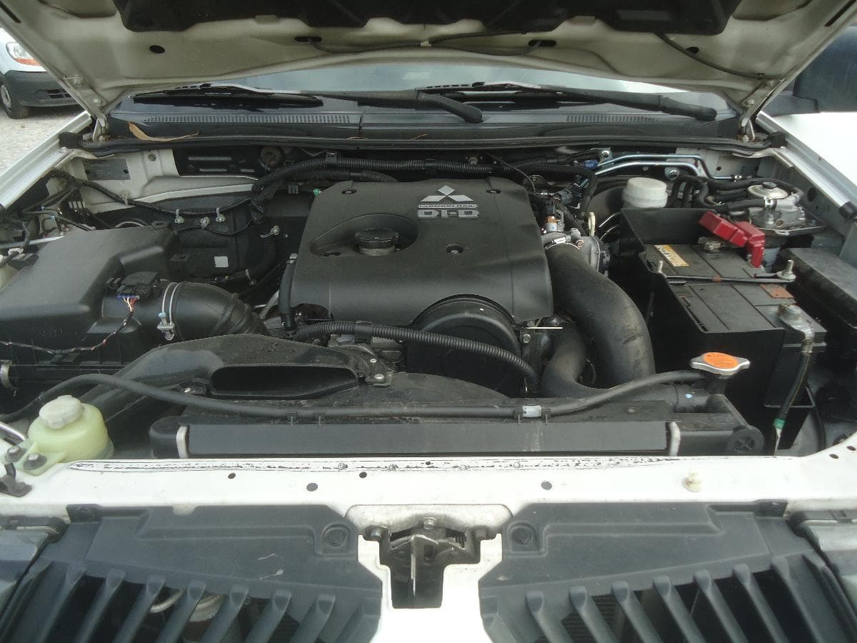 Mitsubishi L200 — imagem 16
