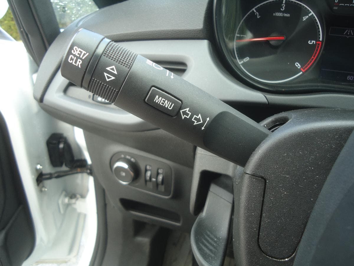 Opel Corsa E Van 1.3 CDTI — imagem 14