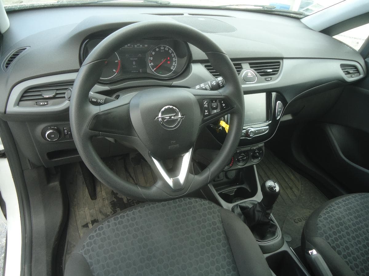 Opel Corsa E Van 1.3 CDTI — imagem 10