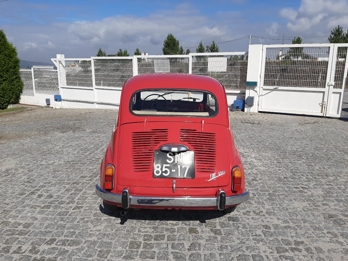 Fiat 600 D · Centro Logístico Leilosoc — imagem 4
