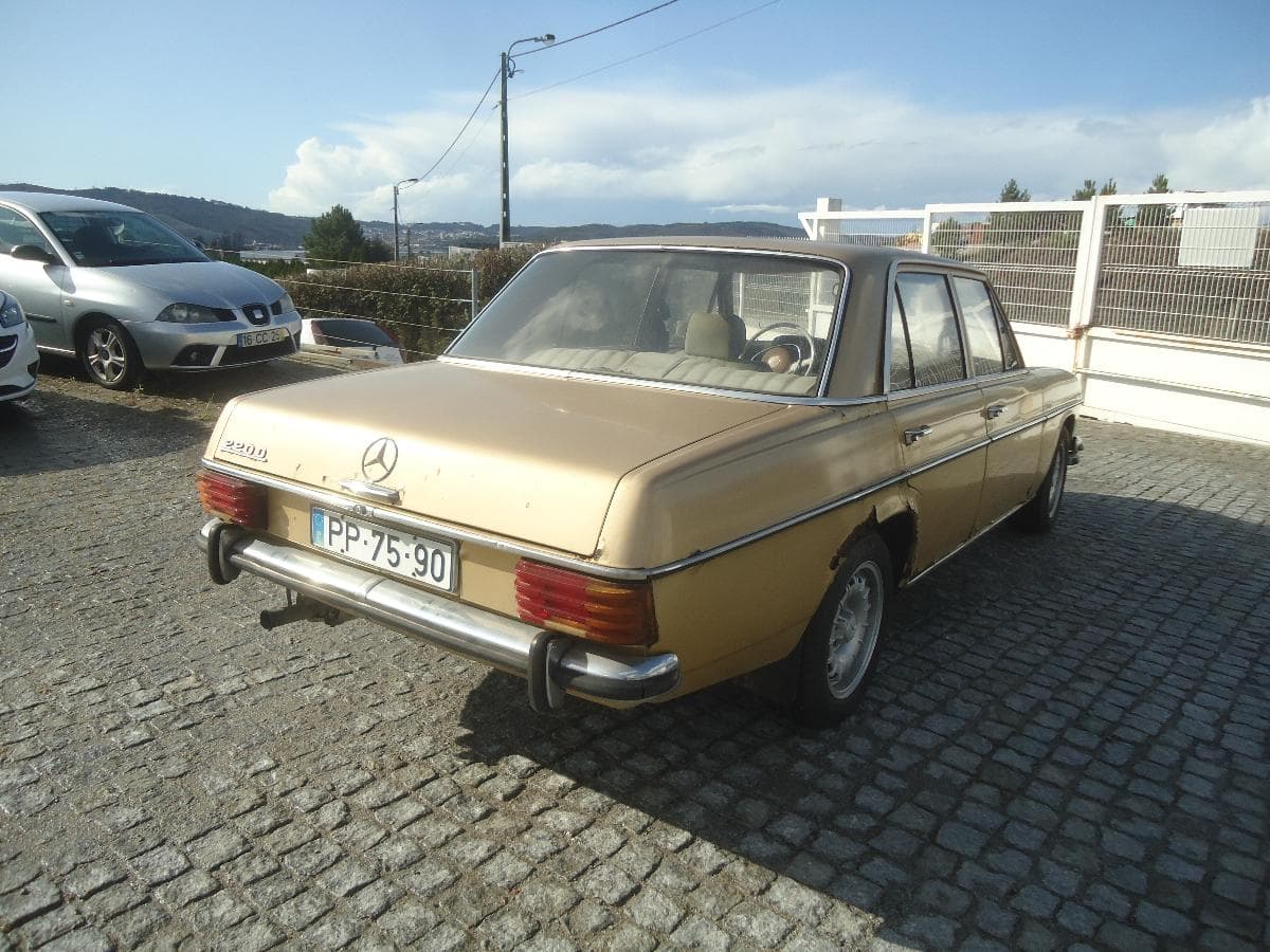 Mercedes-Benz 220 Sedam — imagem 6