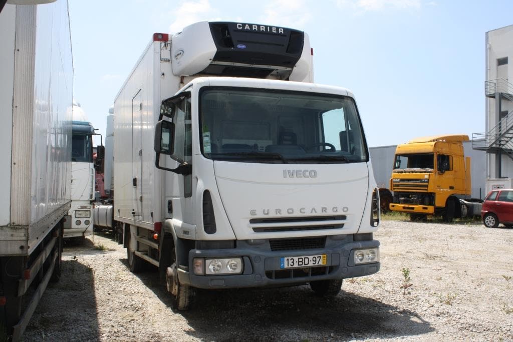 Iveco ML 75E17 + Materiais Diversos