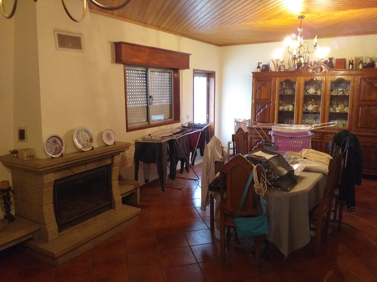 Quinhão Hereditário de Moradia V4 + Terreno · Amarante — imagen 35