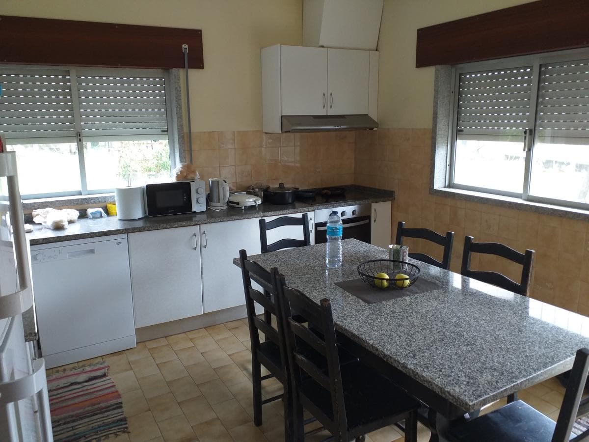 Quinhão Hereditário de Moradia V4 + Terreno · Amarante — imagen 36