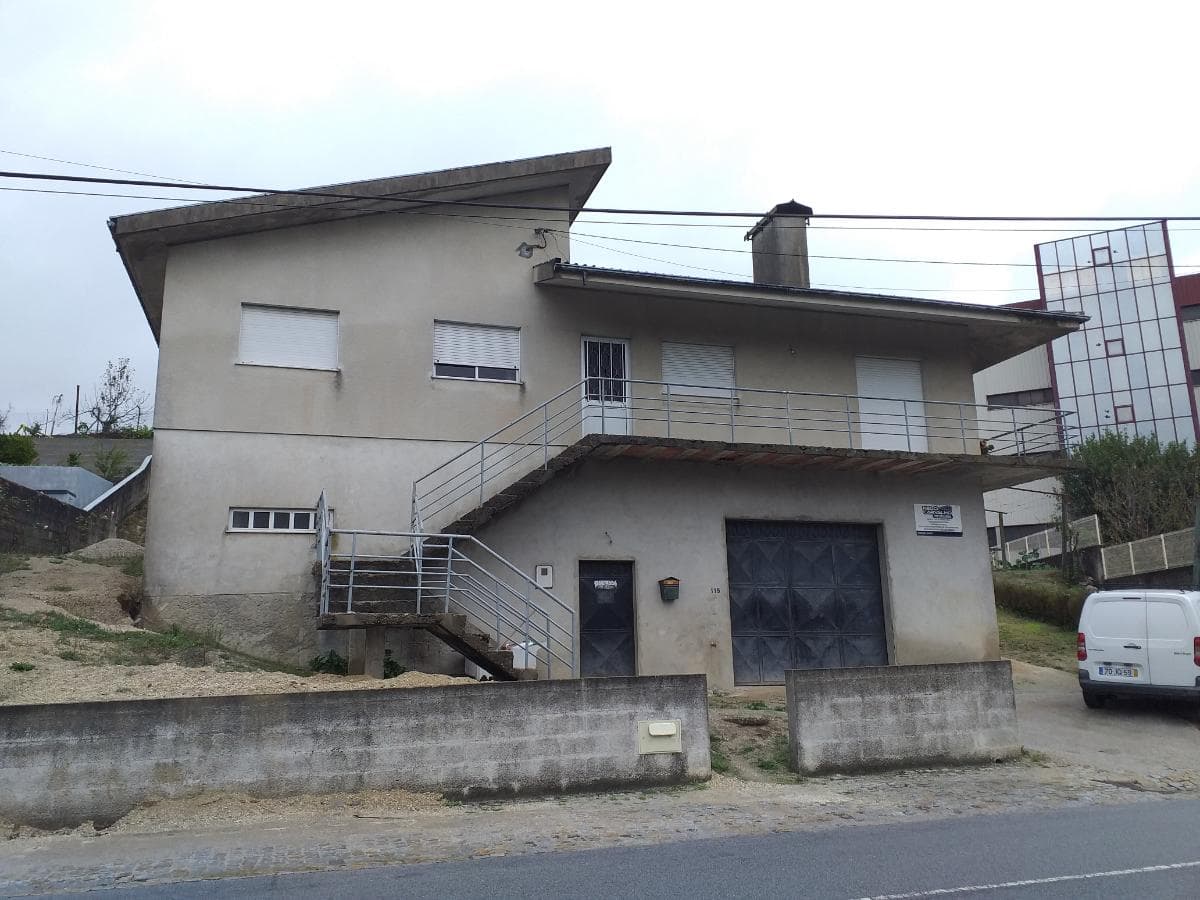 Quinhão Hereditário de Moradia V4 + Terreno · Amarante — imagen 27