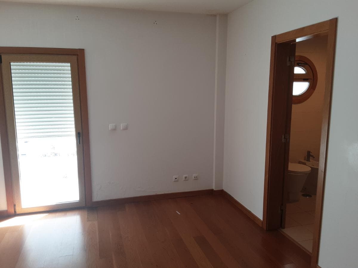 Apartamento T3 · Alfragide — imagen 7