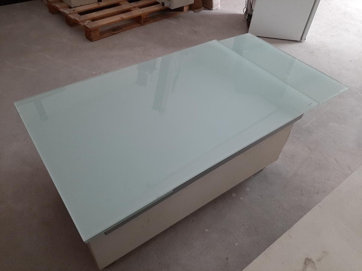 Mobilier divers — image 2