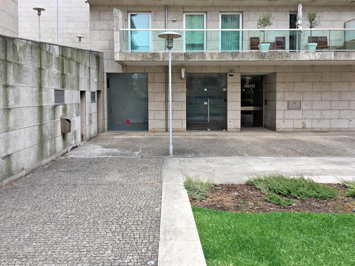 Venda Global - Lotes 66 a 81 · Lojas — imagem 6