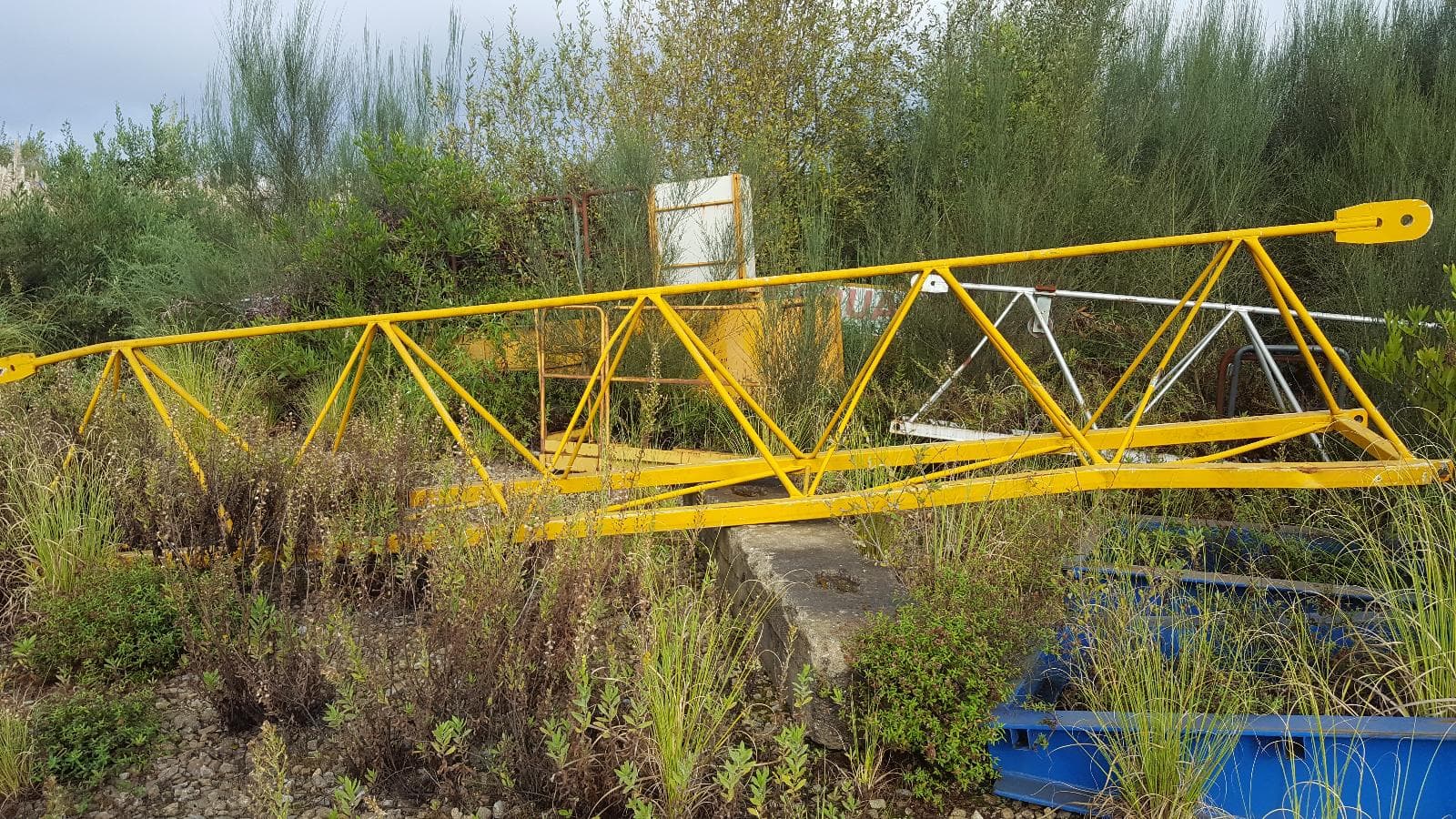 Gruas · Prensa Hidráulica · Máquina Quebra Cantos — image 11