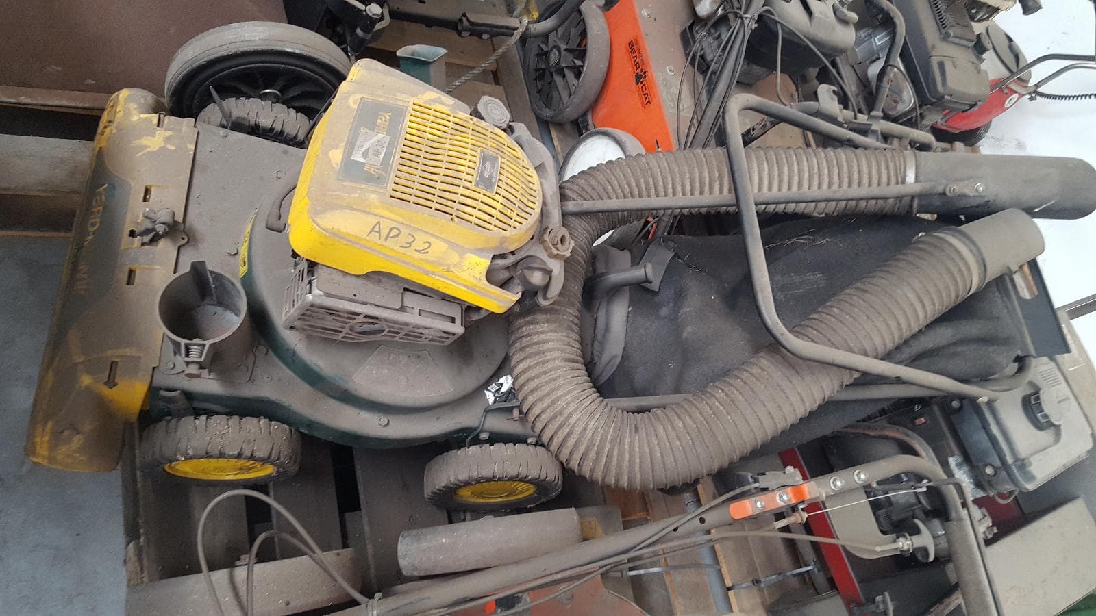 Vacuum/Grinder
