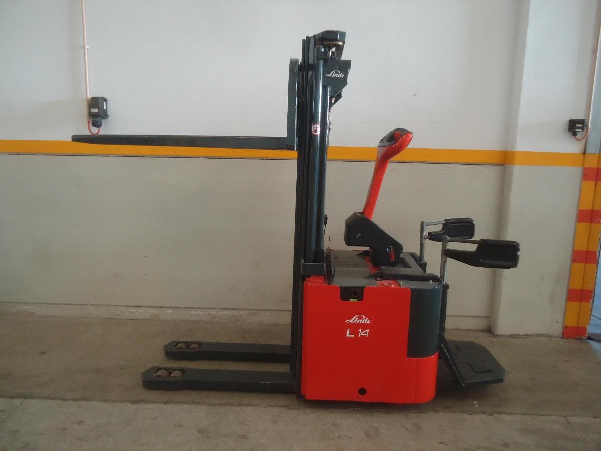 Stacker Linde — imagem 4