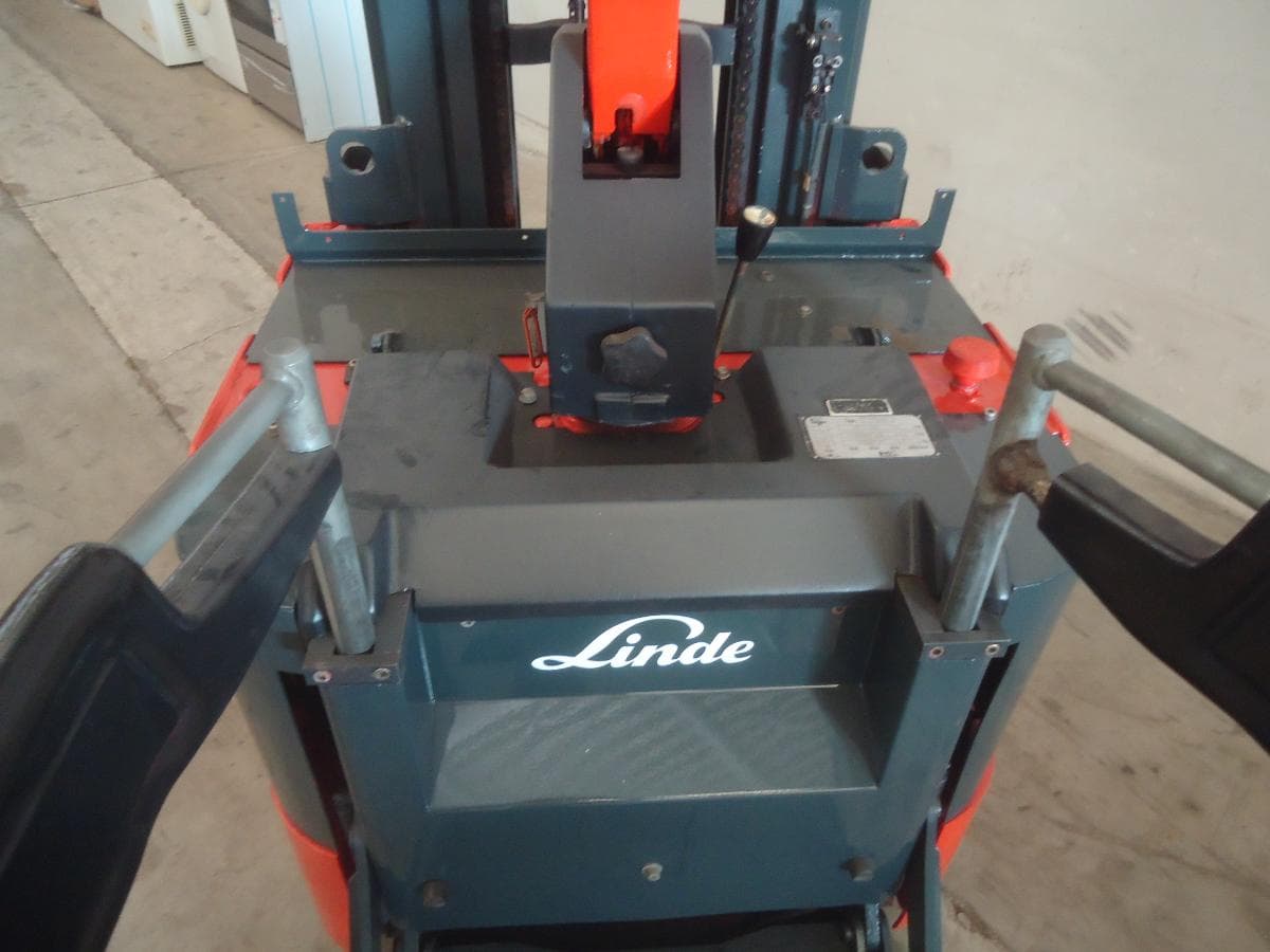 Stacker Linde — imagem 5