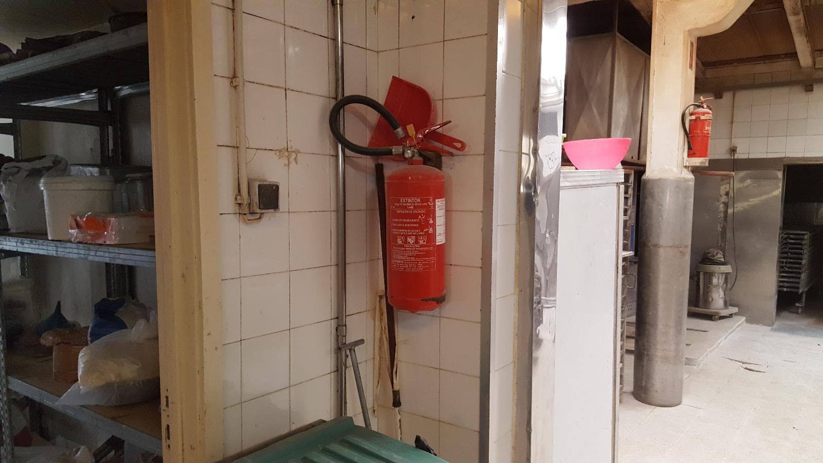 Trespasse Estabelecimento Comercial + Equipamento Panificação — imagem 104