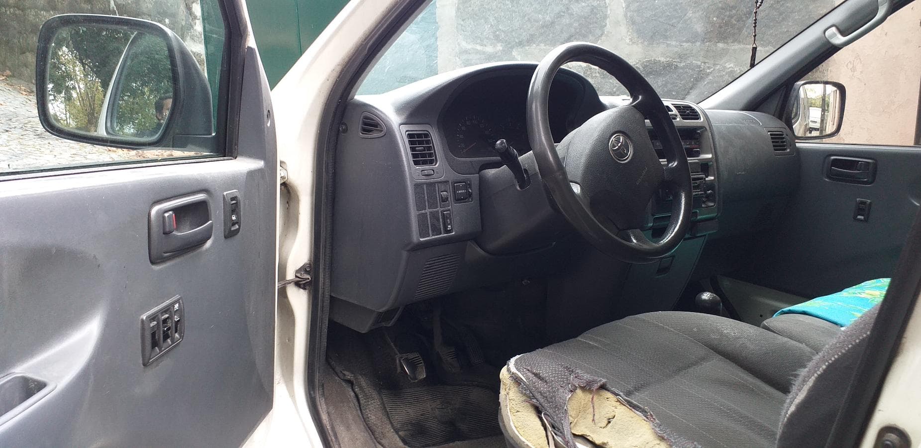 Toyota HIACE — imagem 5