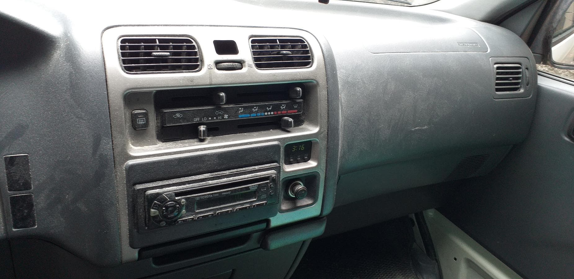 Toyota HIACE — imagem 7