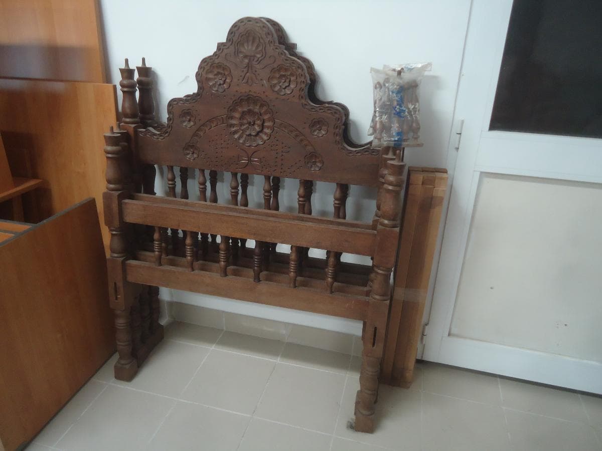 Cama Solteiro