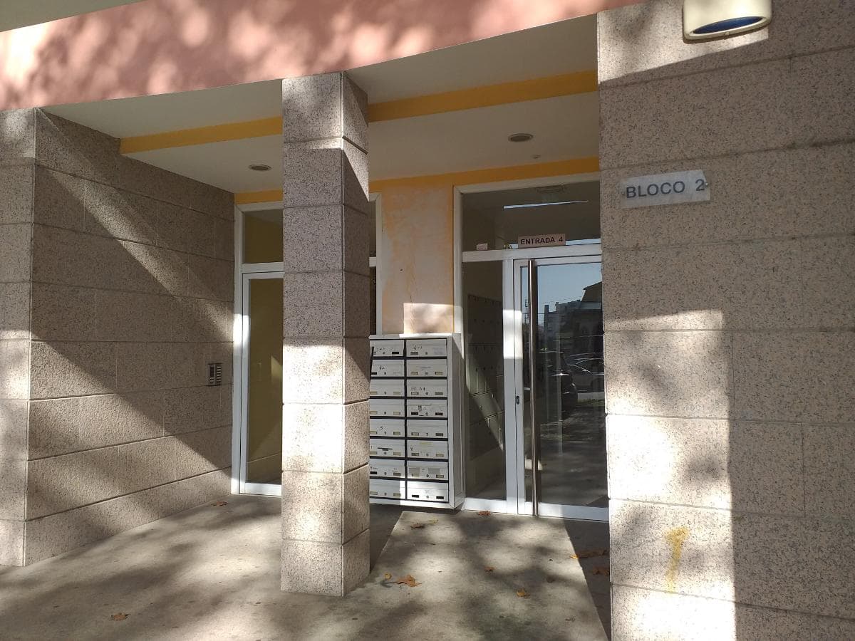Apartamento T2 + Lugar de Garagem · Valença — imagen 6