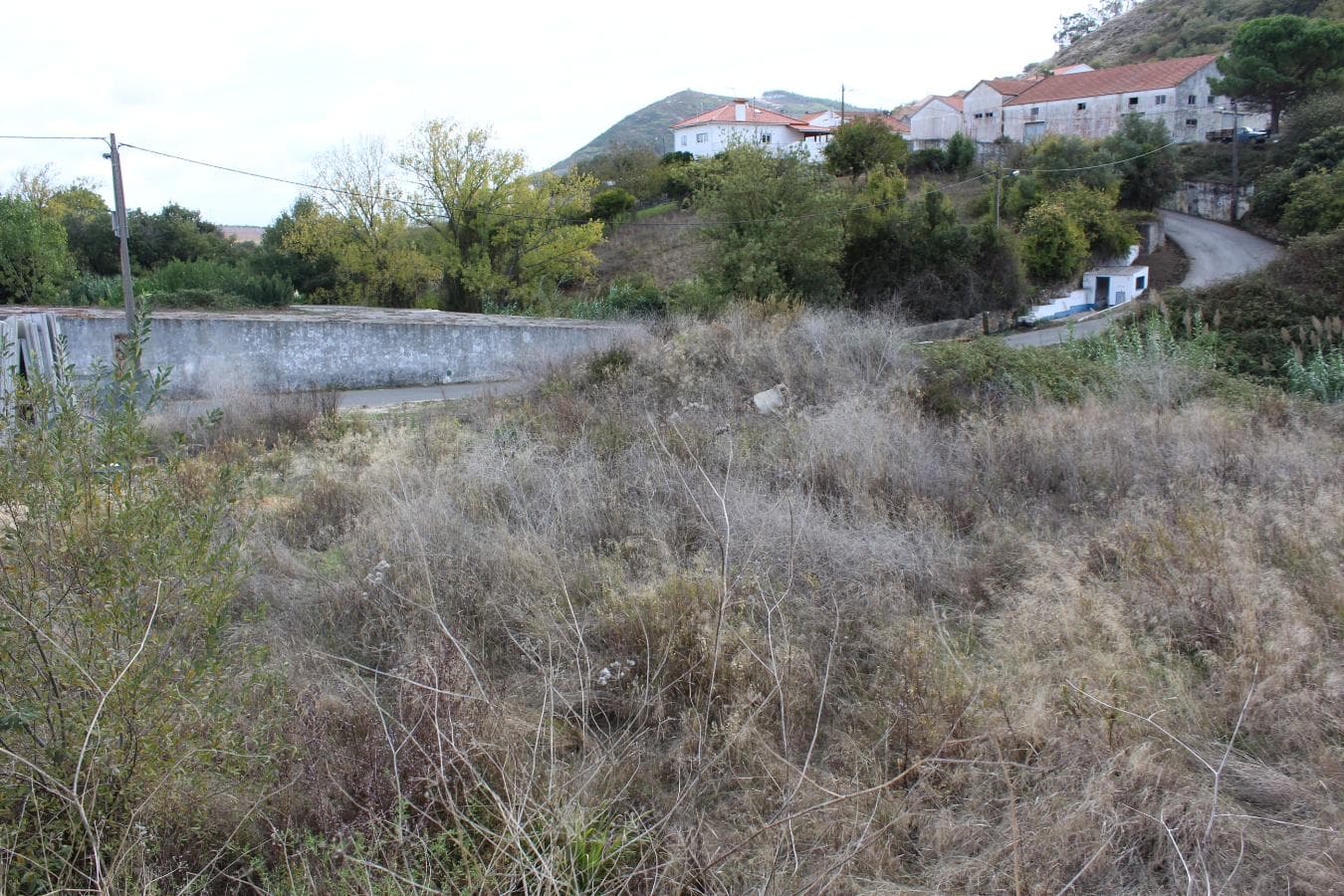 Terreno c/potencialidade construtiva · Sobral de Monte Agraço — imagem 6