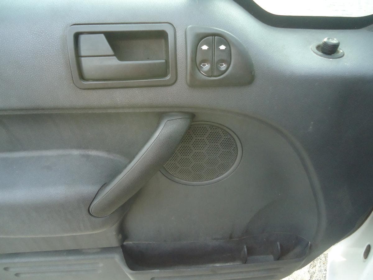 Ford Transit Connect 1.8 TDCI — image 9