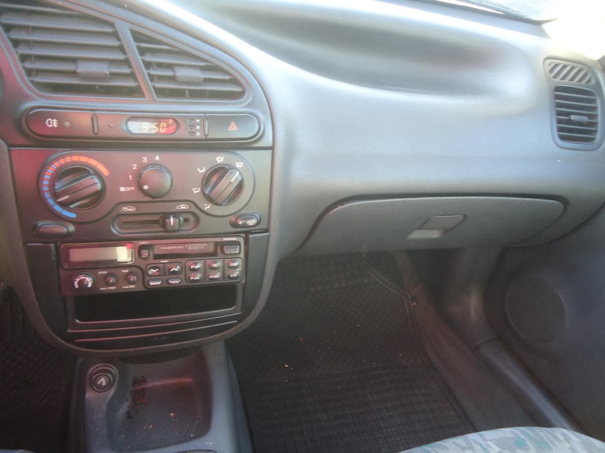 Daewoo Lanos 13 — imagem 11