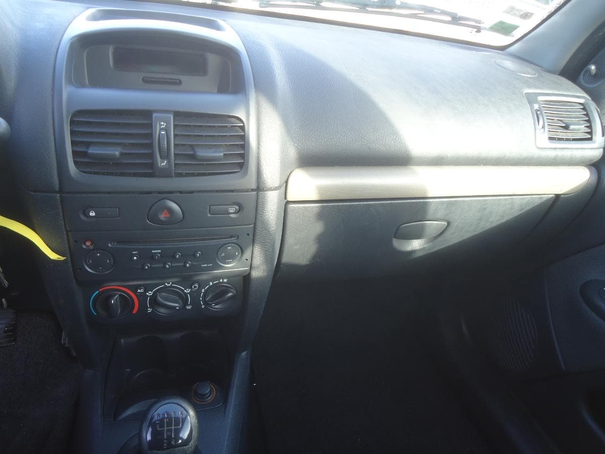 Renault Clio 1.5 DCI — imagen 11