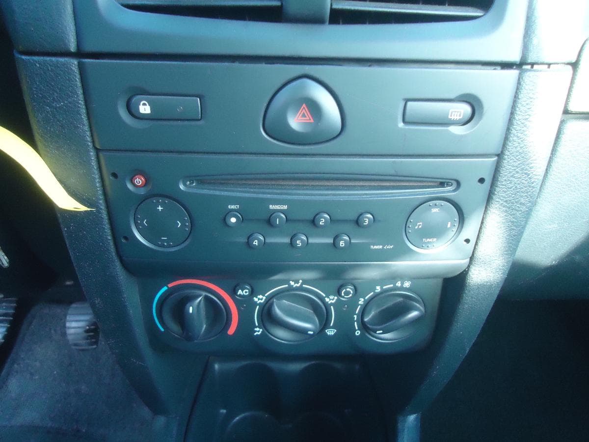 Renault Clio 1.5 DCI — imagen 13