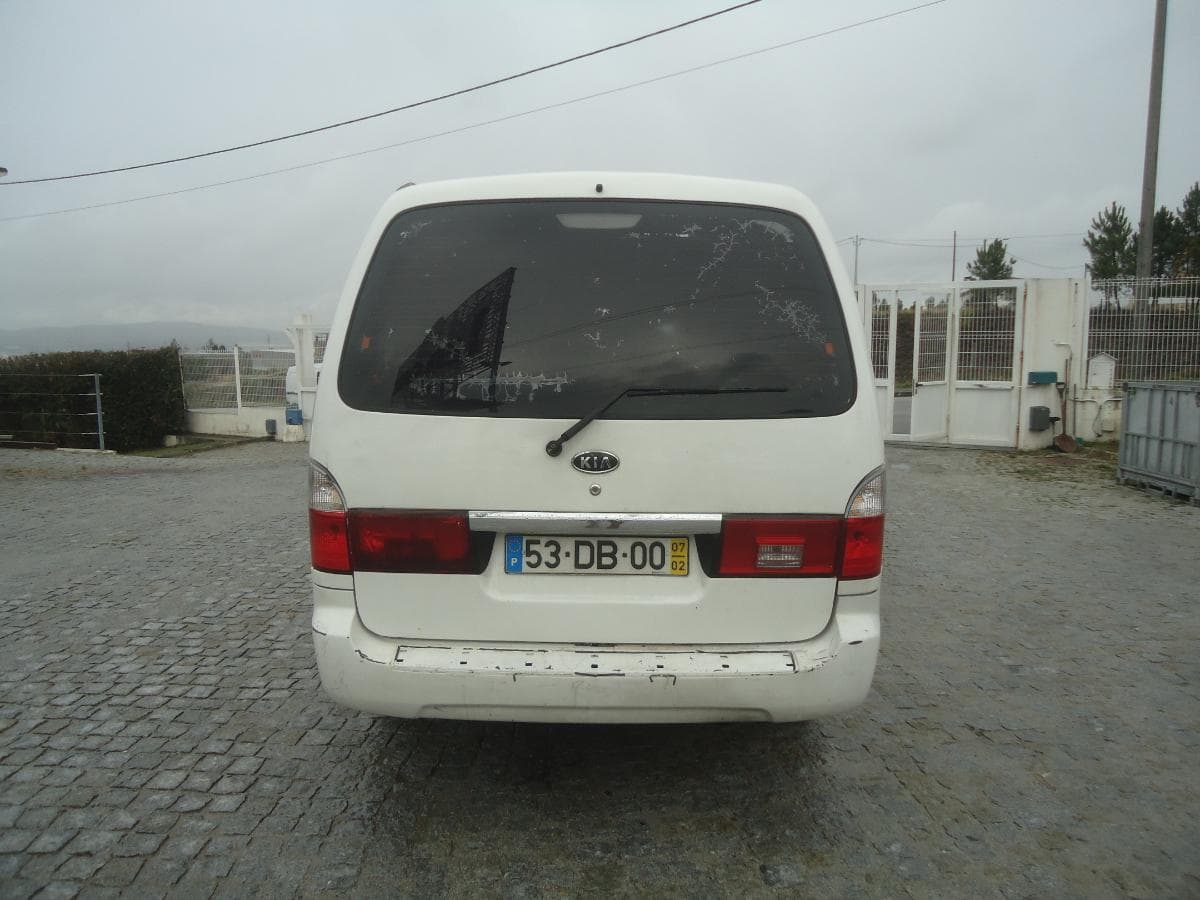 Kia Pregio 2.5 TDCI — imagem 5