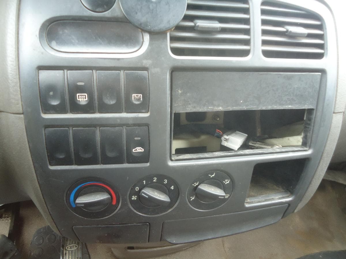 Kia Pregio 2.5 TDCI — imagem 11