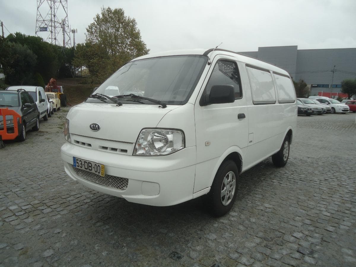 Kia Pregio 2.5 TDCI — imagem 3