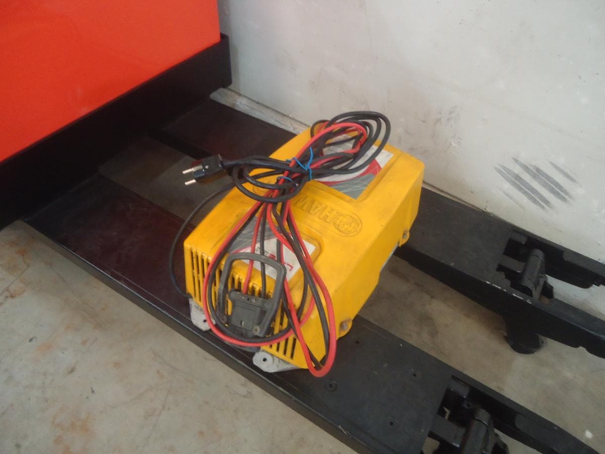 Porta Paletes Toyota BT LPE200/8 · Paredes — imagem 4
