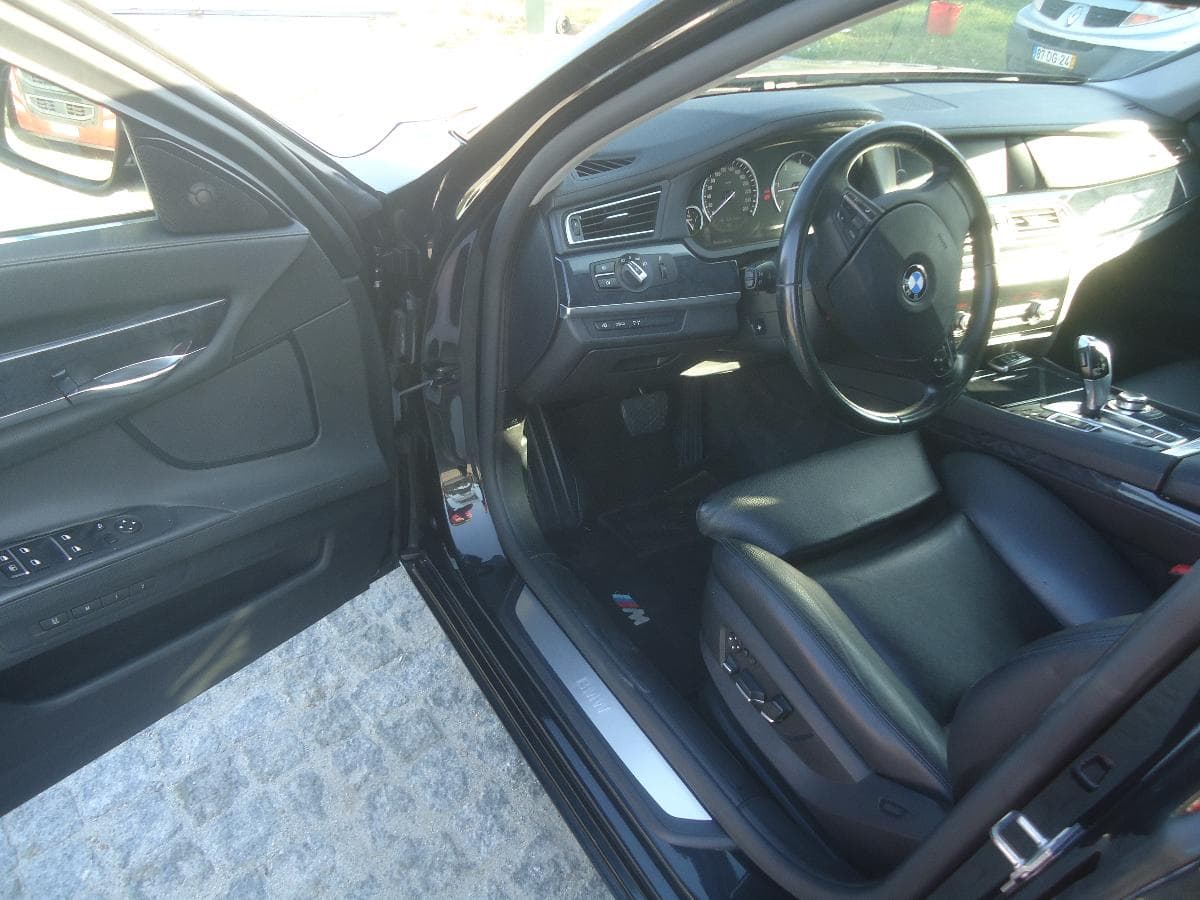BMW 730D — imagem 7