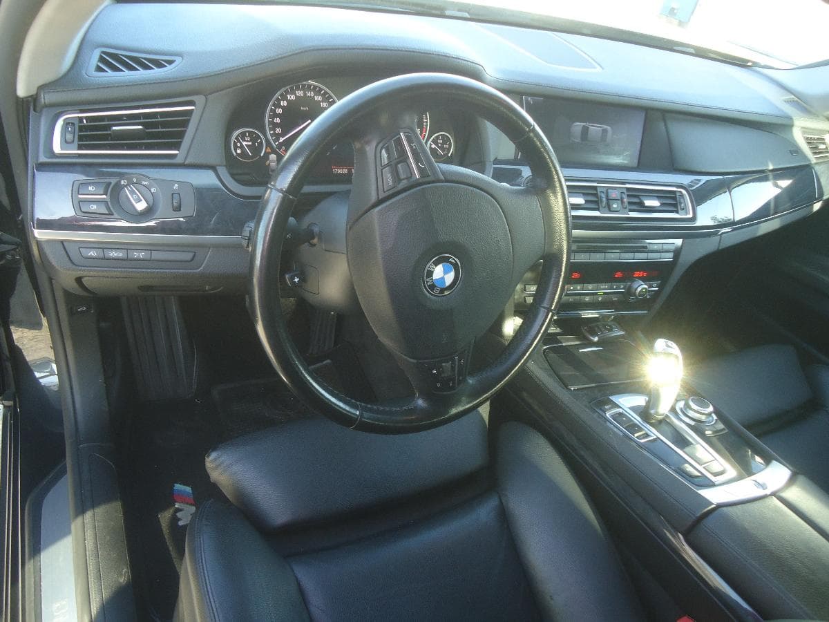 BMW 730D — imagem 17