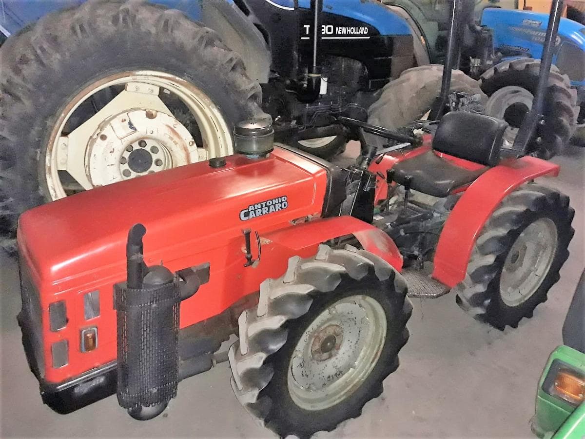 Tractor Antonio Carraro — imagen 1
