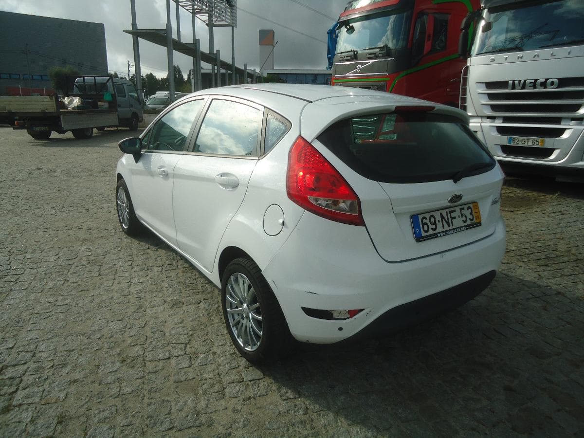 Ford Fiesta 1.4 TDCI — image 4