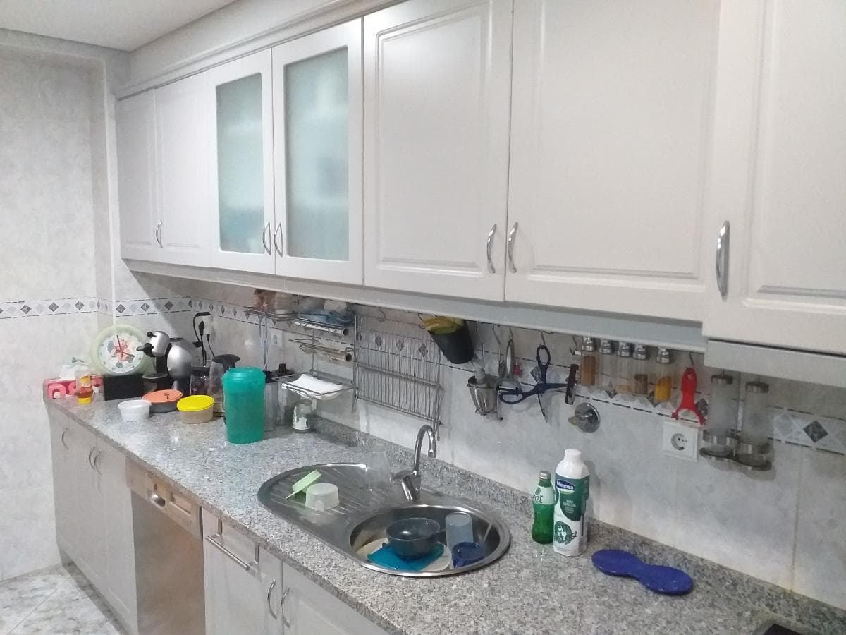 Apartamento T2+1 + Lugar de Garagem + Arrumos · Rio Tinto — imagen 3