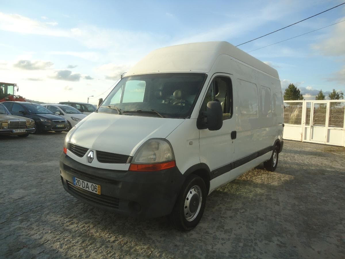 Renault Master 2.5 DCI — imagem 1