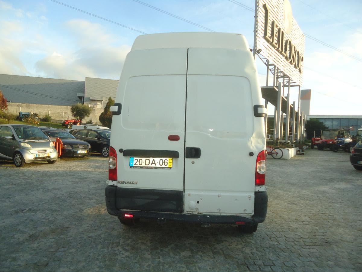 Renault Master 2.5 DCI — imagem 5