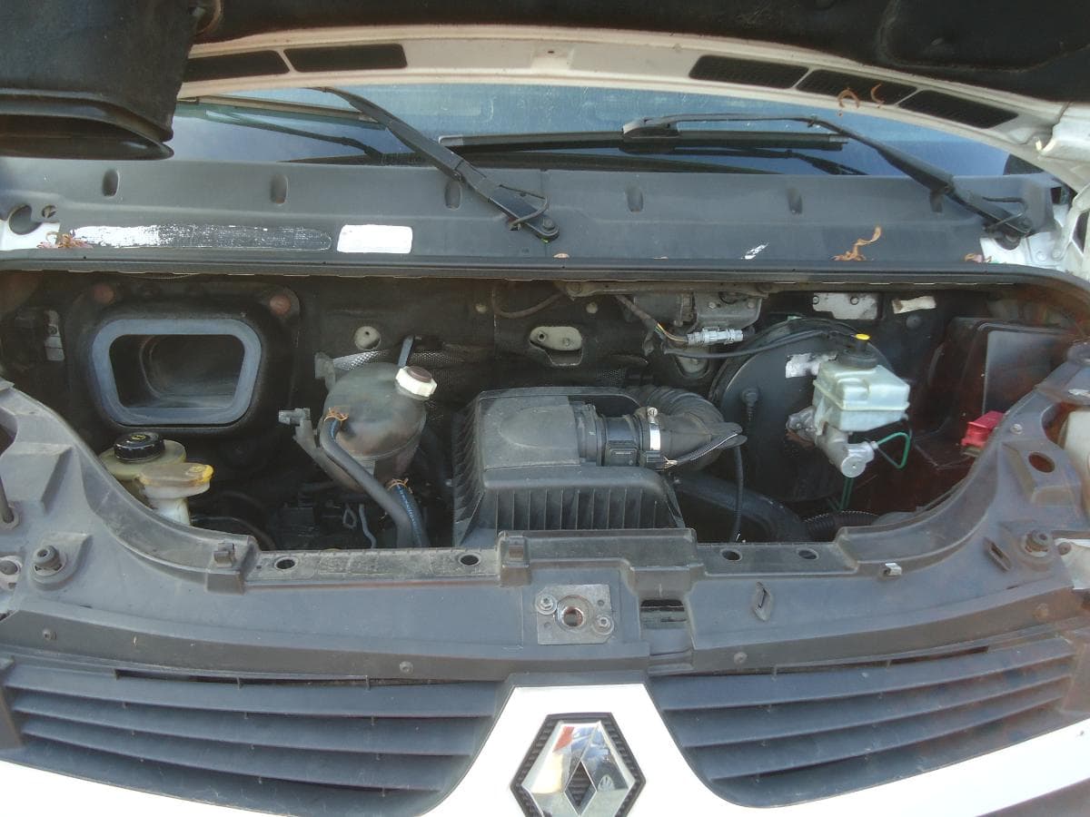 Renault Master 2.5 DCI — imagem 15